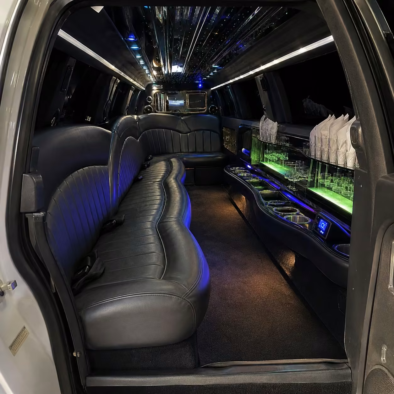 lincoln mkt limo inside